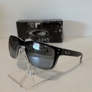 Oakley Holbrook Two Tone Polished Dark Ink Fade 9102 POLARIZED Silver